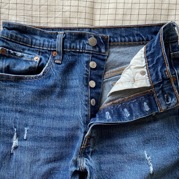 Levi’s 501 Skinny - Picture 2 of 4